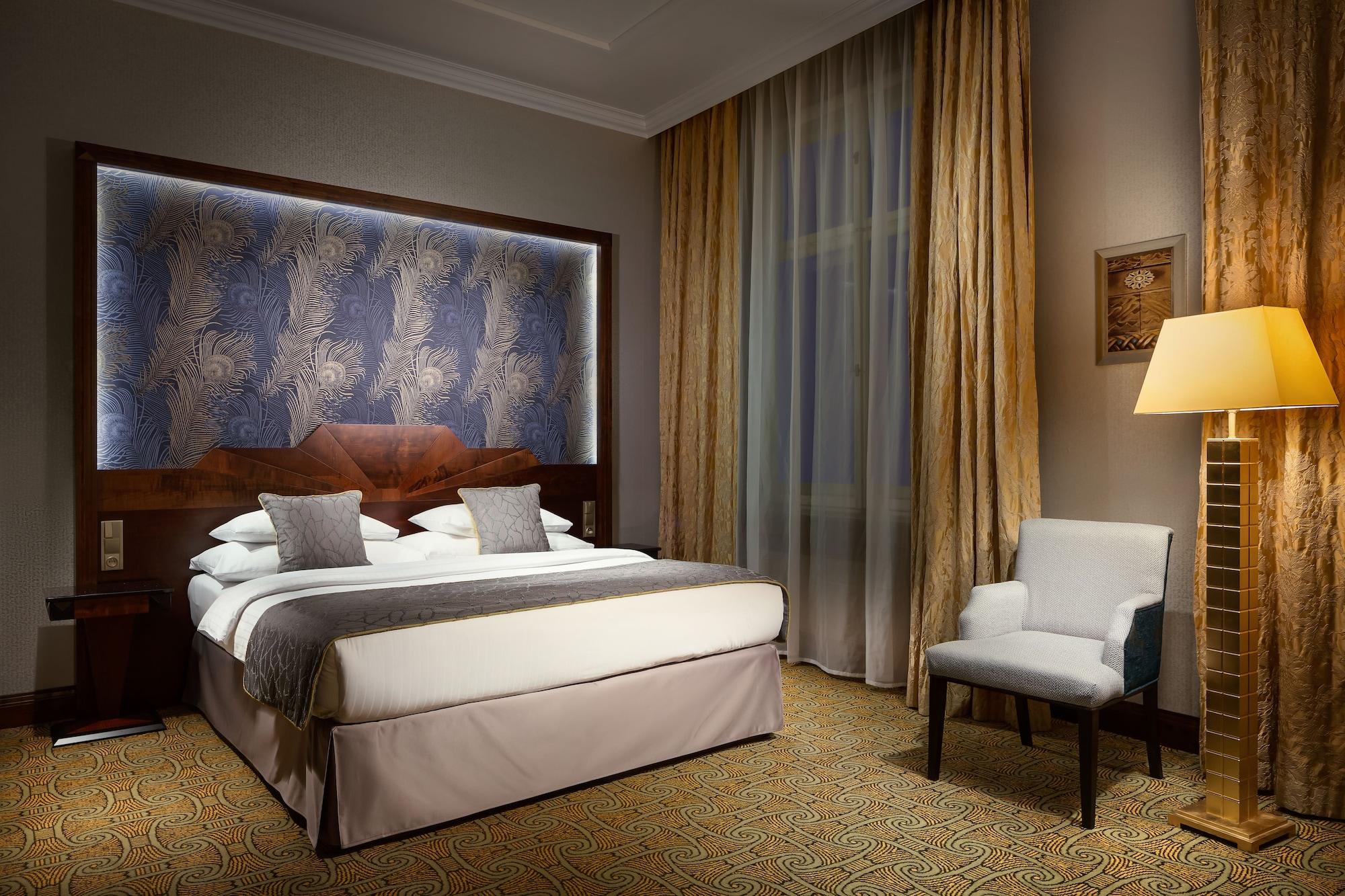 Art Deco Imperial Hotel Prag Oda fotoğraf A room at the hotel