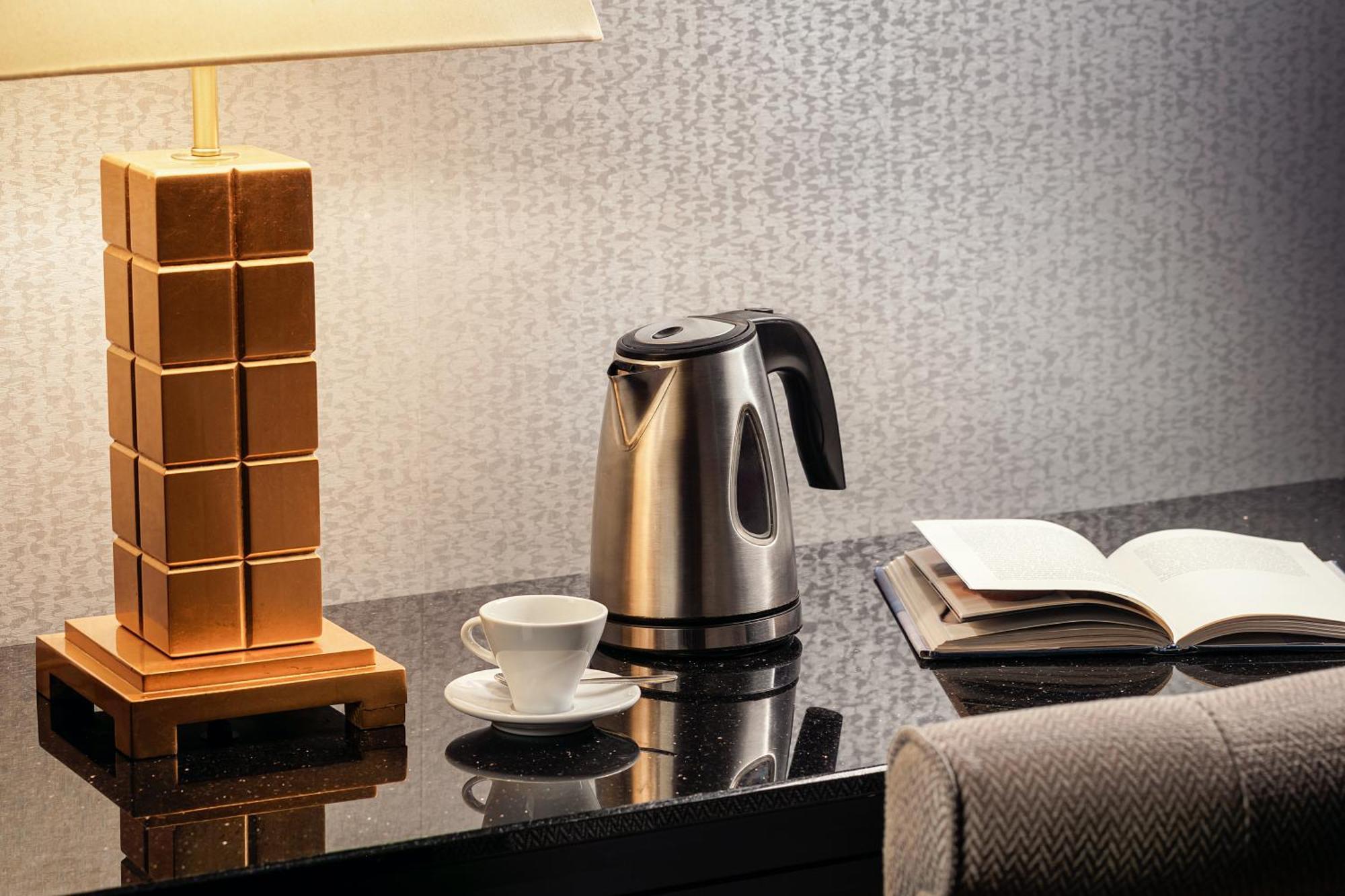 Art Deco Imperial Hotel Prag Dış mekan fotoğraf A kettle