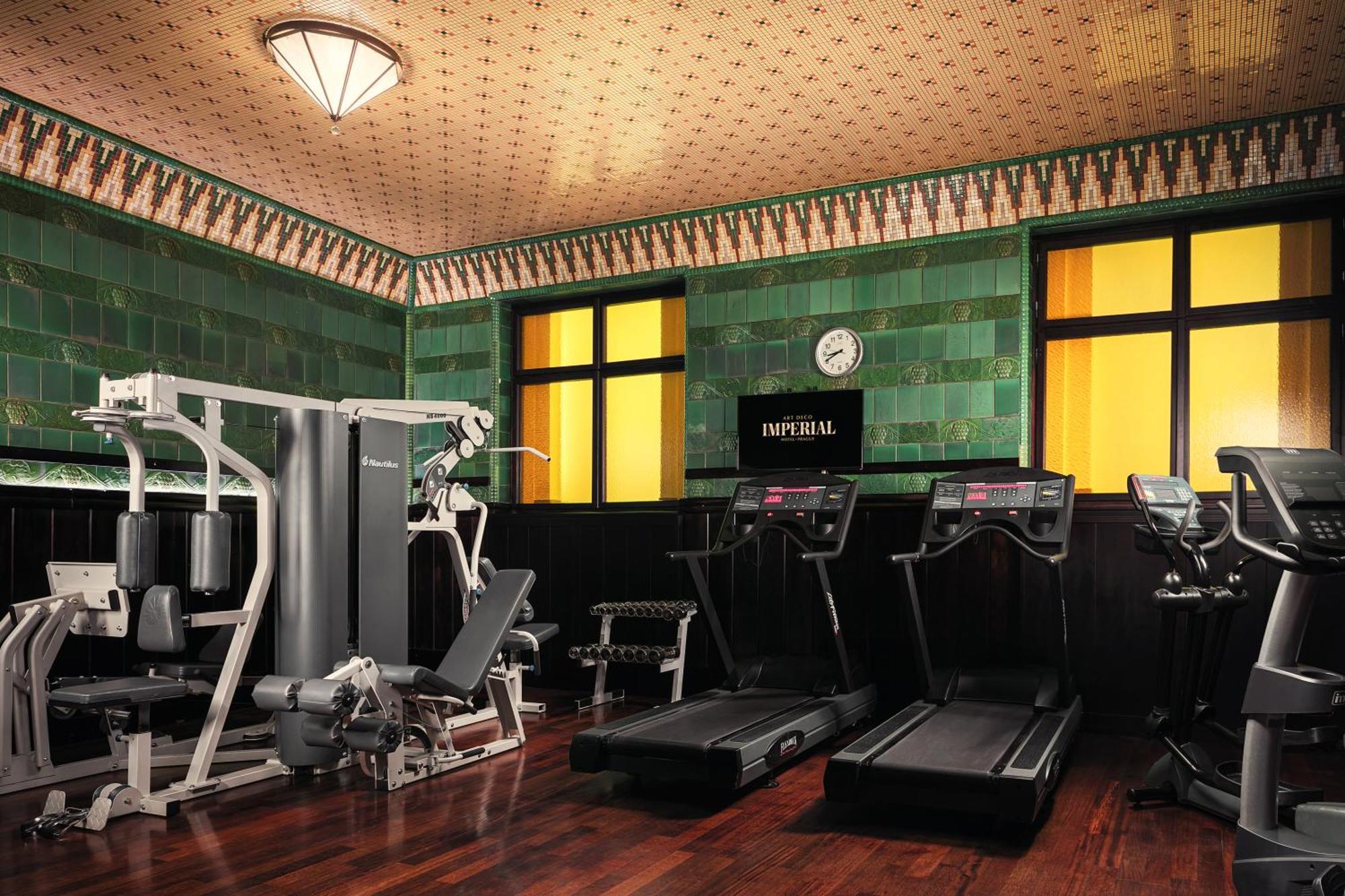 Art Deco Imperial Hotel Prag Dış mekan fotoğraf The gym at the hotel