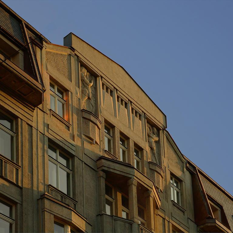 Art Deco Imperial Hotel Prag Dış mekan fotoğraf The top of the building